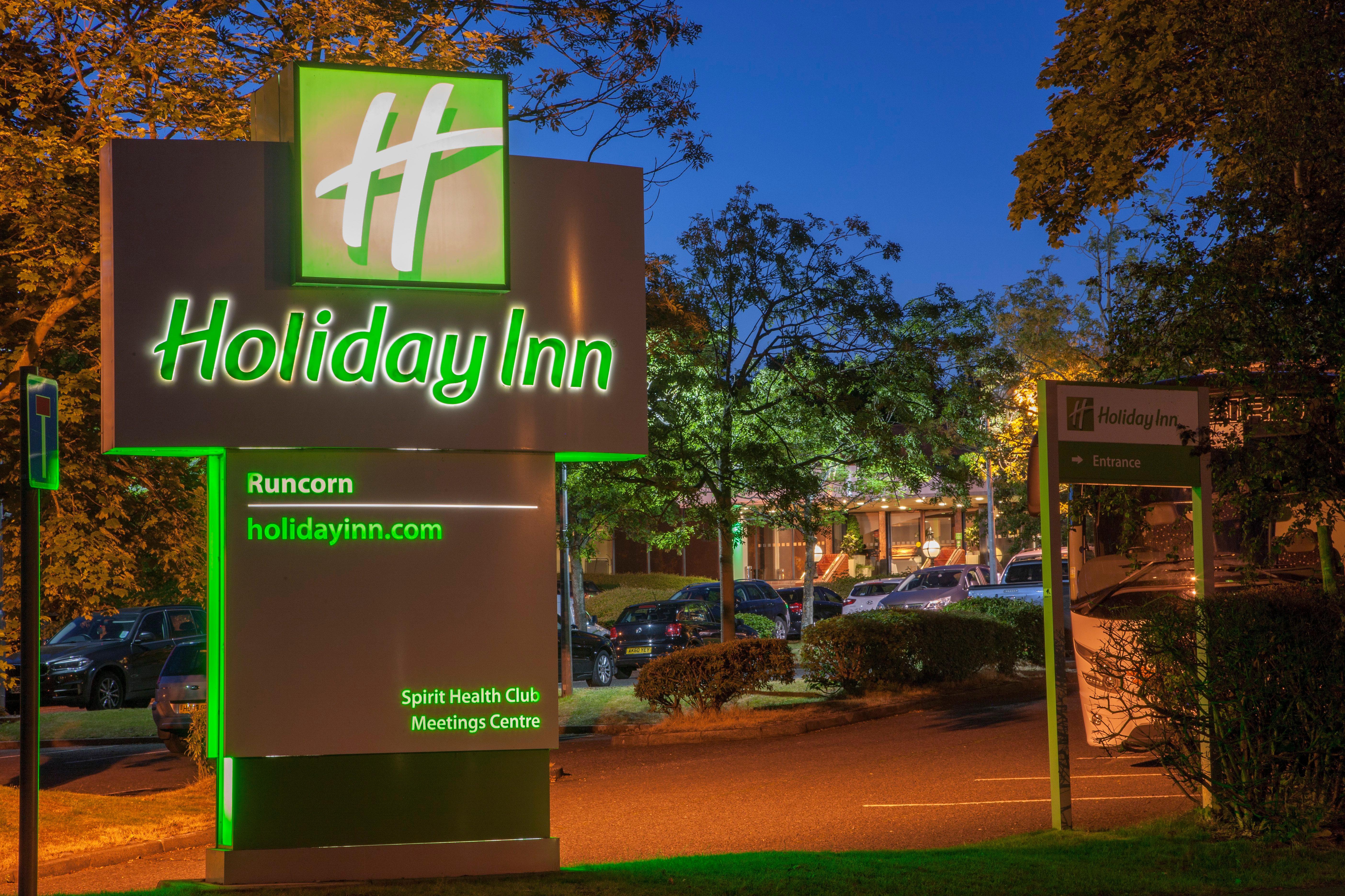 Holiday Inn Runcorn M56 Junction 12, An Ihg Hotel Kültér fotó